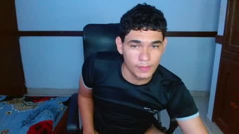 Snapshot of zyrosxk chatting on 22, 5, 2026 antonio felipe online show from 22, 5, 2026