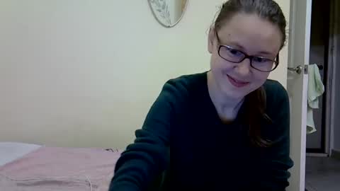 Zyuhre online show from 1, 2, 2025