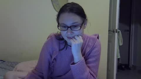 Zyuhre online show from 9, 11, 2025