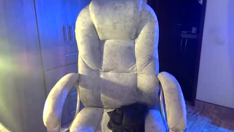 Snapshot of zyzz_1812 chatting on 24, 3, 2026 zyzz_1812 online show from 24, 3, 2026