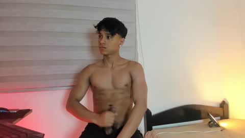 Snapshot of zyzz_1812 chatting on 26, 3, 2026 zyzz_1812 online show from 26, 3, 2026