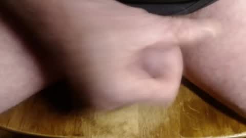 Snapshot of zz52xt chatting on 28, 9, 2025 ZZ online show from 28, 9, 2025