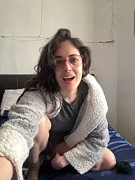 Lunaabbey online show from 23, 3, 2026