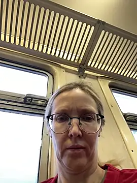 angelmommu online show from 19, 2, 2026