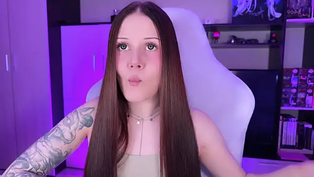 jasminevine online show from 3, 10, 2025