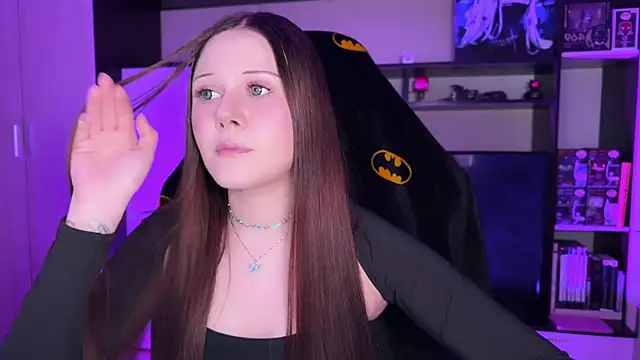 Snapshot of jasminevine chatting on 4, 4, 2026 jasminevine online show from 4, 4, 2026