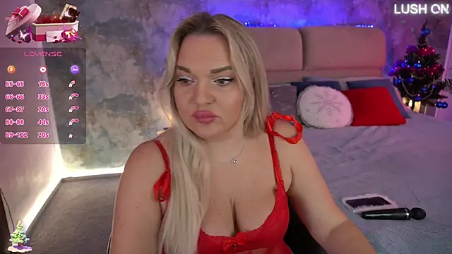 Snapshot of MissyMartinez chatting on 7, 1, 2025 MissyMartinez online show from 7, 1, 2025