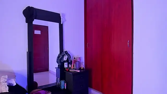 little kayla  online show from 6, 12, 2024