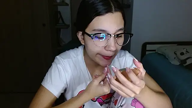 mia  lopez  online show from 26, 2, 2026