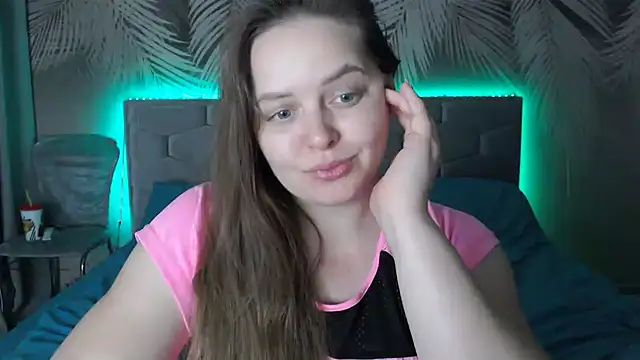 uliastar online show from 18, 1, 2025