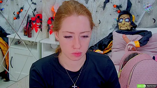 Snapshot of TinaBrook chatting on 23, 10, 2025 TinaBrook online show from 23, 10, 2025