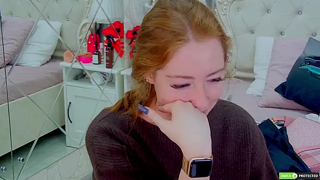 Snapshot of TinaBrook chatting on 3, 11, 2025 TinaBrook online show from 3, 11, 2025