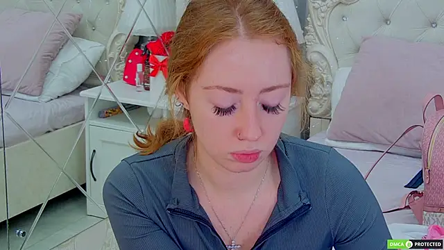 Snapshot of TinaBrook chatting on 1, 12, 2025 TinaBrook online show from 1, 12, 2025