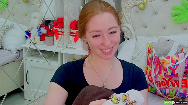 Snapshot of TinaBrook chatting on 15, 12, 2025 TinaBrook online show from 15, 12, 2025