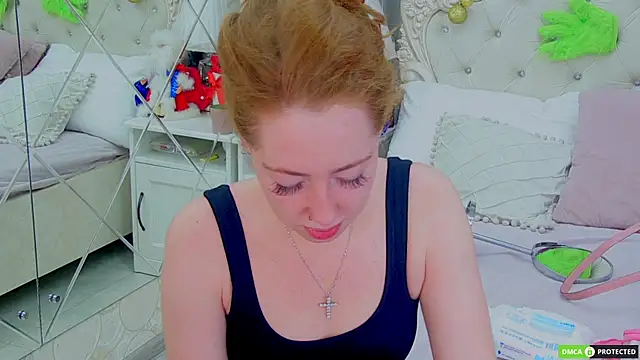 Snapshot of TinaBrook chatting on 16, 12, 2025 TinaBrook online show from 16, 12, 2025