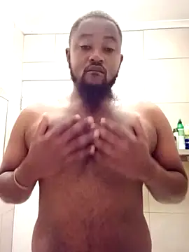 Snapshot of douksm chatting on 3, 2, 2025 douksm online show from 3, 2, 2025