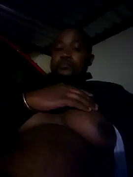 Snapshot of douksm chatting on 17, 2, 2025 douksm online show from 17, 2, 2025