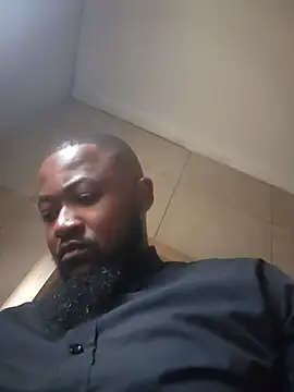 Snapshot of douksm chatting on 19, 2, 2025 douksm online show from 19, 2, 2025