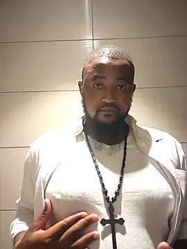 Snapshot of douksm chatting on 21, 2, 2025 douksm online show from 21, 2, 2025