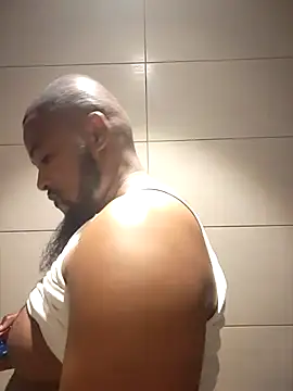 Snapshot of douksm chatting on 25, 2, 2025 douksm online show from 25, 2, 2025