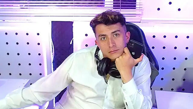 Darko0717 online show from 8, 11, 2025