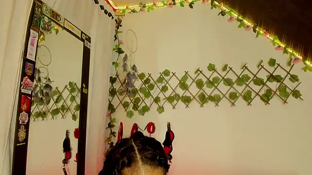 Cata green online show from 5, 12, 2024