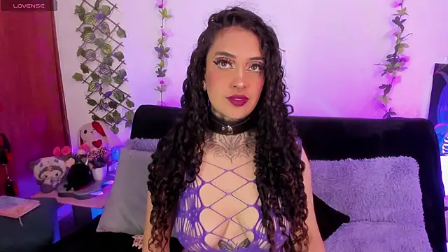 Cata green online show from 18, 9, 2025