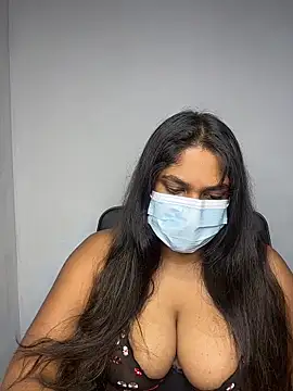 Snapshot of Black_Beauty997 chatting on 18, 3, 2026 Black Beauty997 online show from 18, 3, 2026