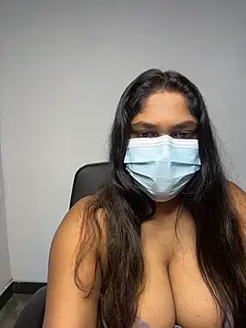 Snapshot of Black_Beauty997 chatting on 29, 3, 2026 Black Beauty997 online show from 29, 3, 2026