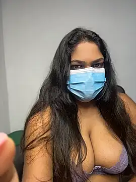 Snapshot of Black_Beauty997 chatting on 18, 4, 2026 Black Beauty997 online show from 18, 4, 2026