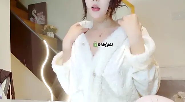 Serena-AU online show from 5, 3, 2025