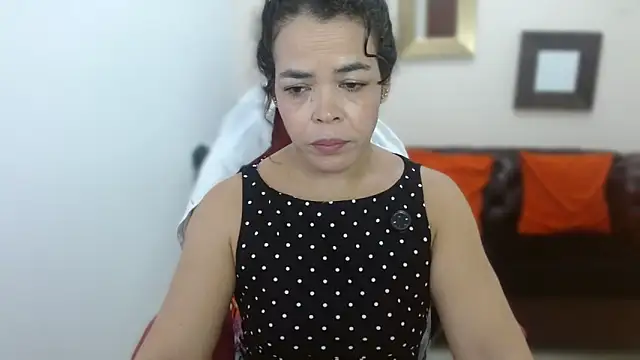 Snapshot of Abril_Beltran_ chatting on 22, 9, 2025 Abril Beltran online show from 22, 9, 2025