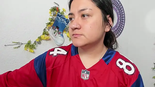 Snapshot of Hanna_moore1 chatting on 2, 1, 2025 Hanna moore1 online show from 2, 1, 2025