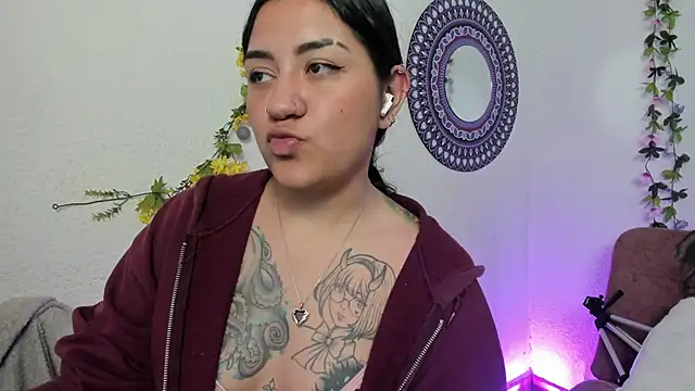 Snapshot of Hanna_moore1 chatting on 4, 2, 2025 Hanna moore1 online show from 4, 2, 2025