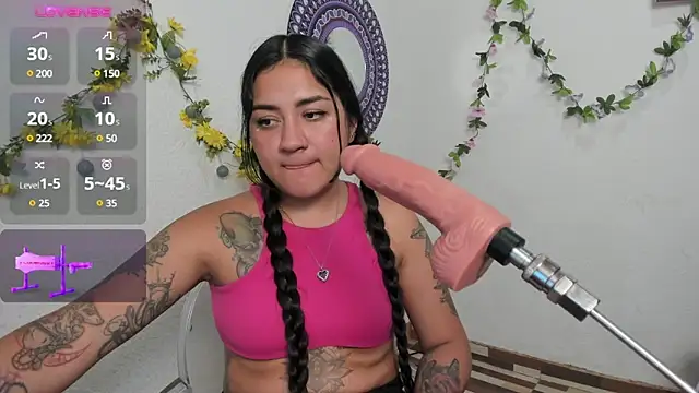 Snapshot of Hanna_moore1 chatting on 20, 3, 2025 Hanna moore1 online show from 20, 3, 2025