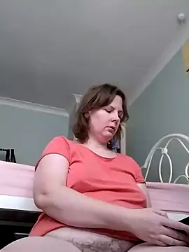 xxSexyBushLinnxx online show from 24, 1, 2025