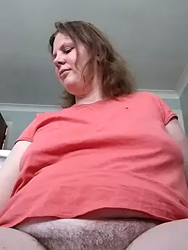 Snapshot of xxSexyBushLinnxx chatting on 6, 4, 2026 xxSexyBushLinnxx online show from 6, 4, 2026
