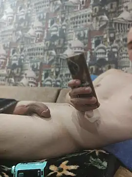 Snapshot of Loki_2597 chatting on 24, 4, 2026 Loki 2597 online show from 24, 4, 2026