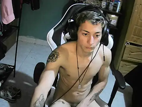 Snapshot of Jughead_16 chatting on 16, 10, 2025 Jughead 16 online show from 16, 10, 2025