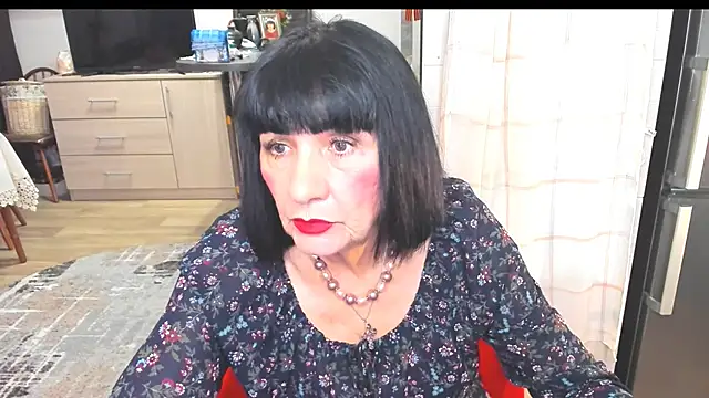 Tina Joness online show from 31, 1, 2025