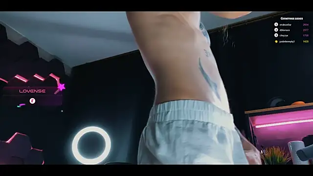 Snapshot of TechnoJesus chatting on 19, 12, 2024 TechnoJesus online show from 19, 12, 2024