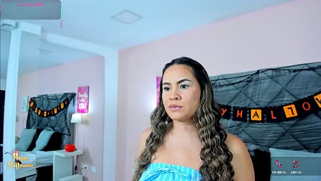 Snapshot of TaylorEvanss chatting on 14, 10, 2025 TaylorEvanss online show from 14, 10, 2025