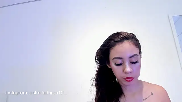 Estrella Duran online show from 17, 12, 2024