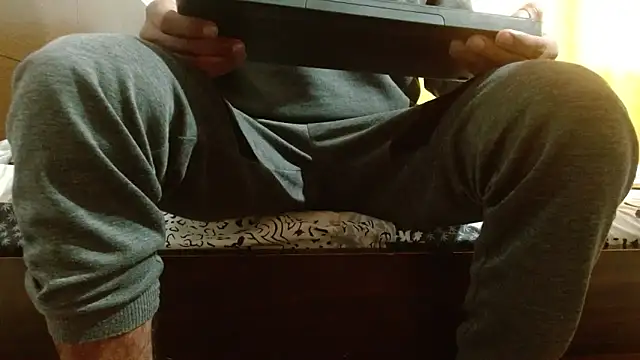 Snapshot of JohanyLatino chatting on 19, 3, 2026 JohanyLatino online show from 19, 3, 2026