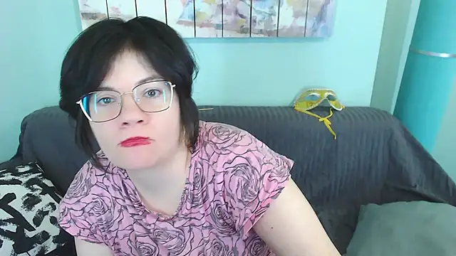 EverlyRays online show from 19, 2, 2025