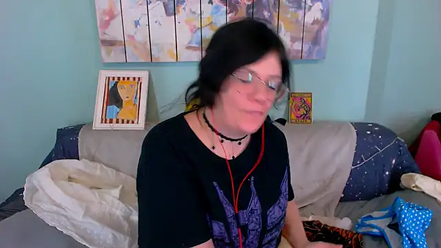 EverlyRays online show from 7, 2, 2026