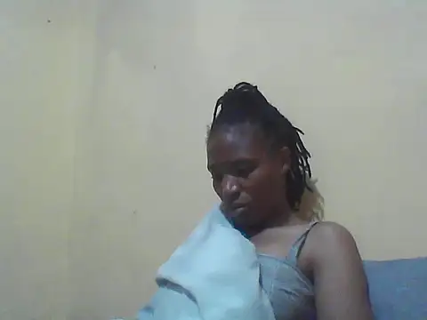 Smillie prety online show from 19, 11, 2025