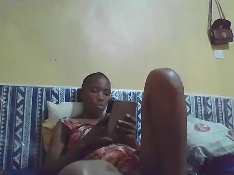 Smillie prety online show from 22, 3, 2026