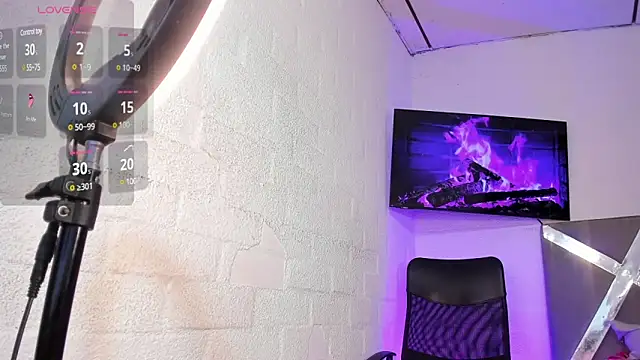 Snapshot of Fenty_XX chatting on 16, 3, 2025 Fenty XX online show from 16, 3, 2025