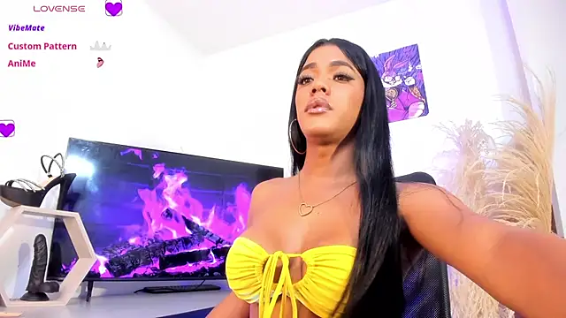 Snapshot of Fenty_XX chatting on 26, 9, 2025 Fenty XX online show from 26, 9, 2025